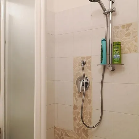 Lovely Flat Naviglio Grande Daire